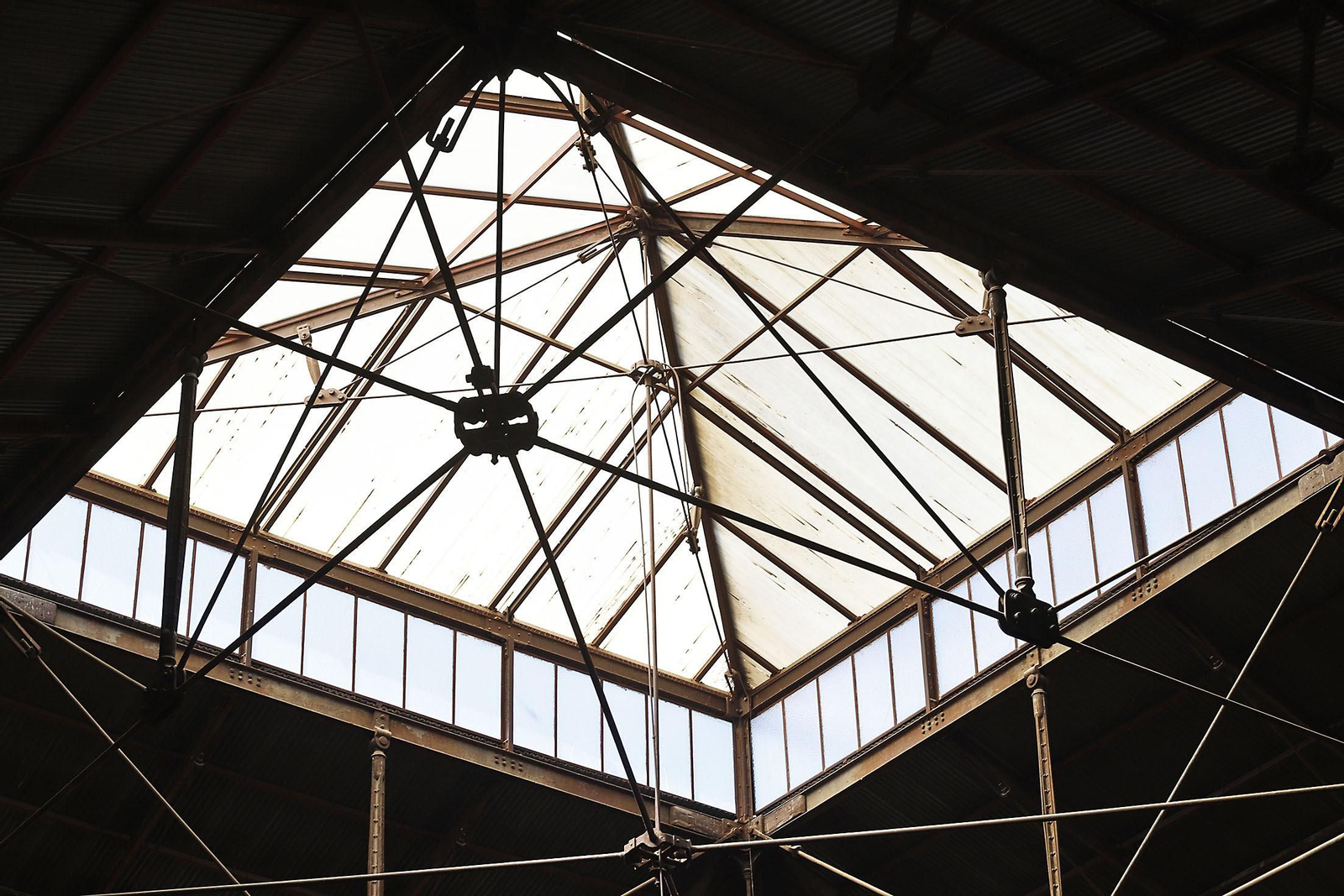 Visita a las entrañas del antiguo mercado de Santa Fé de Huelva