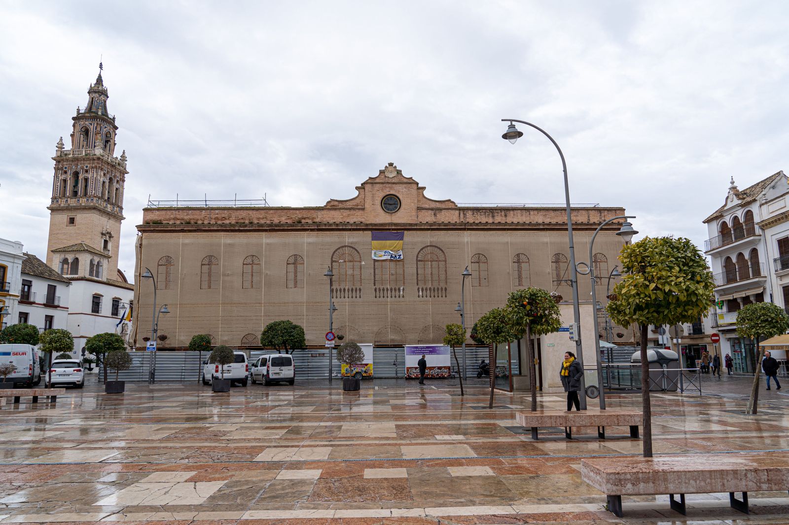 La Plaza de España de Écija, conocida como la Plaza del Salón por los astigitanos.