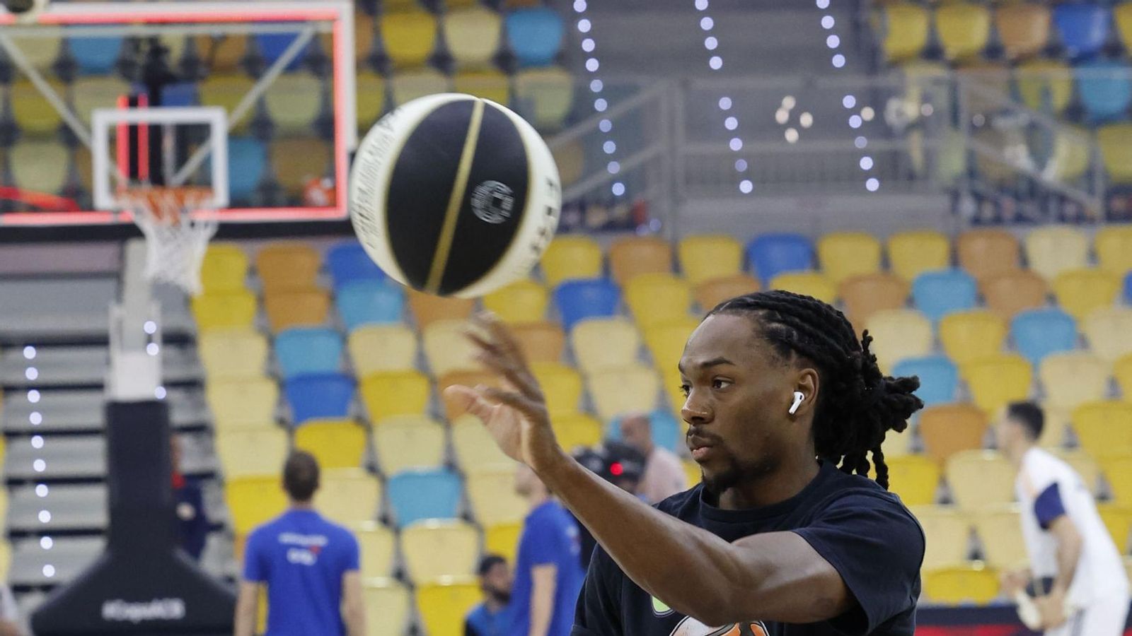 El Unicaja, campeón de Copa: Todas las imágenes del partido, la fiesta y la llegada a Málaga