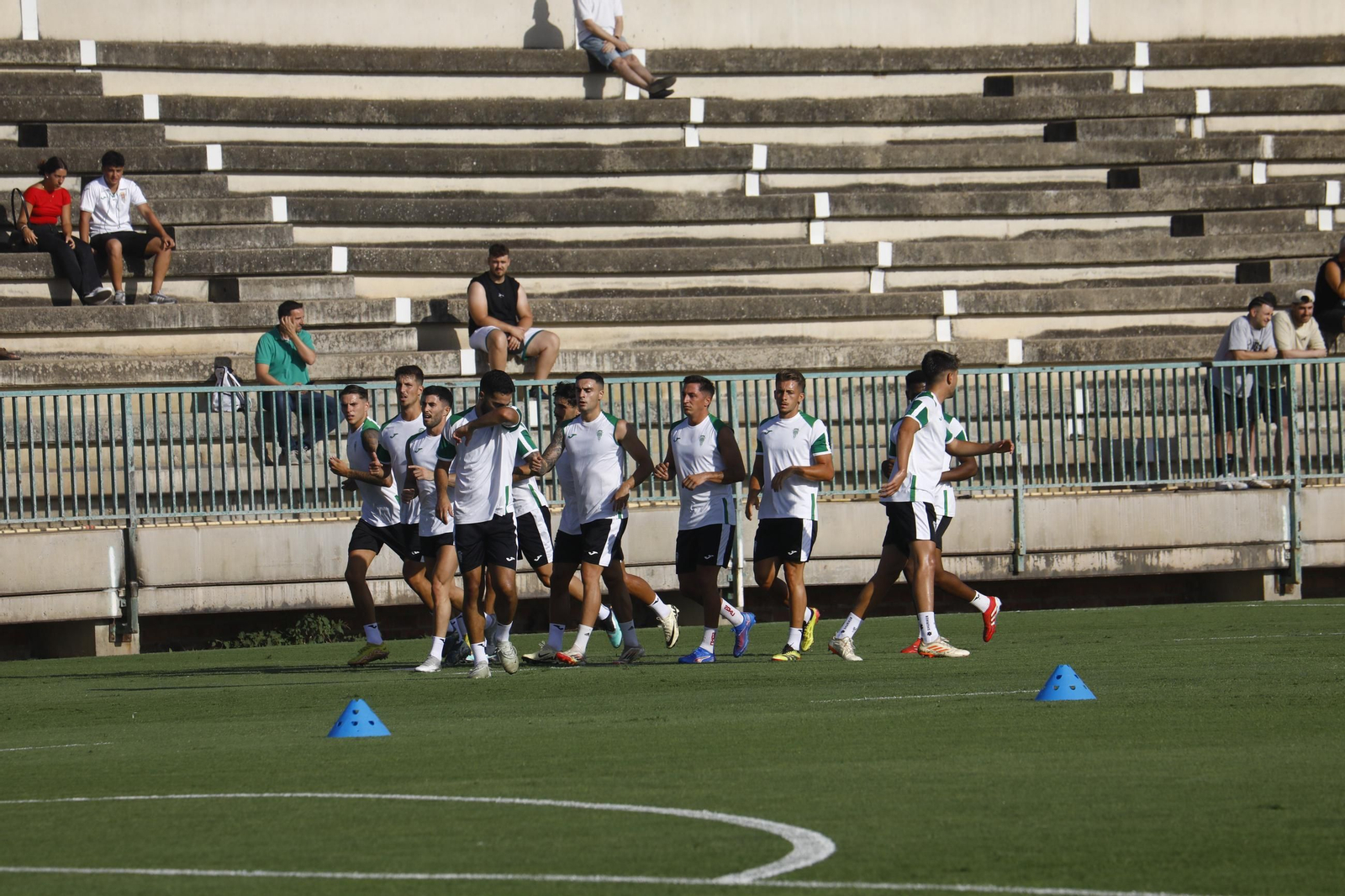 Las mejores fotos del primer entrenamiento del Córdoba CF en su pretemporada