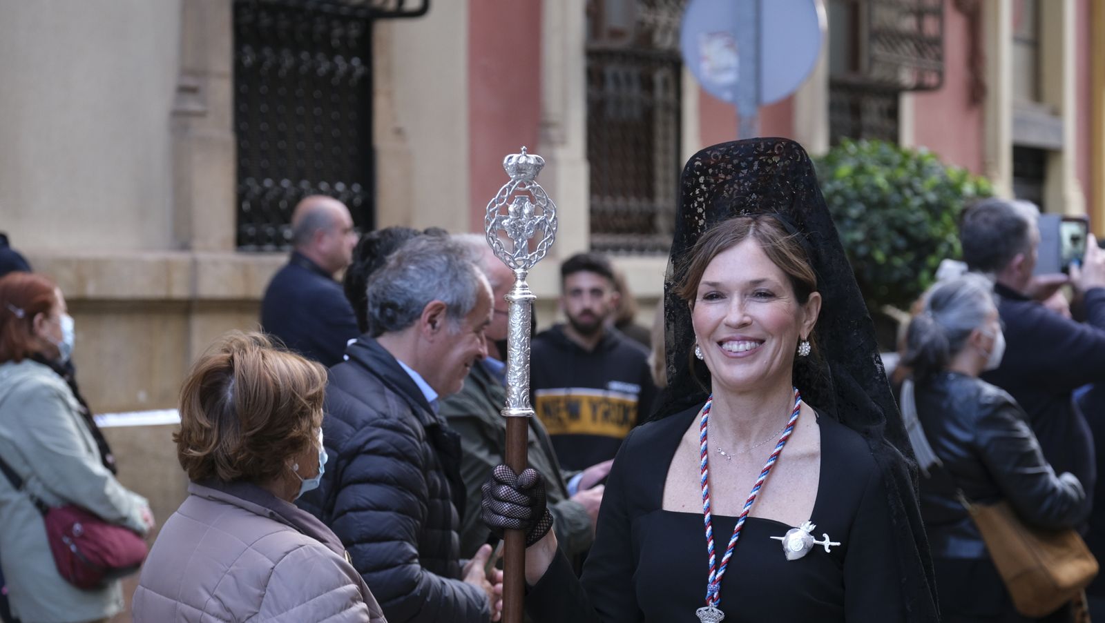 Procesión del Cristo del Amor en Almería, en imágenes