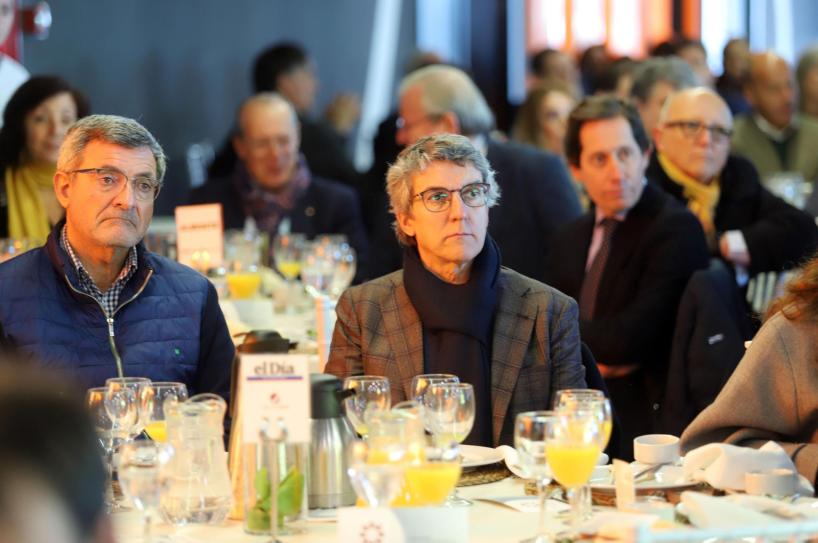 Imágenes del desayuno-coloquio con Antonio Sanz en el Foro Joly Andalucía celebrado en la Lonja de la Innovación del Puerto de Huelva