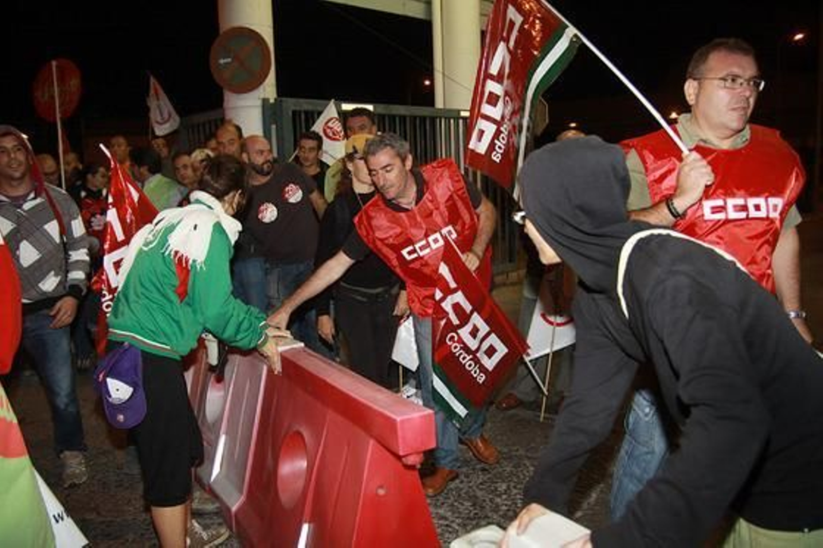 Foto: Óscar Barrionuevo, Rafael A. Butelo, Alguacil