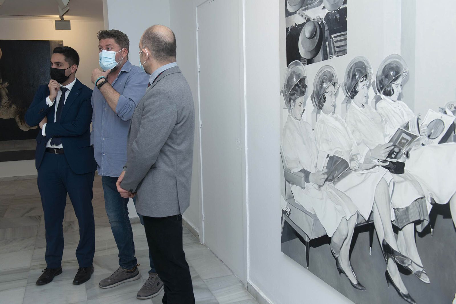 Imagen de la inauguración de la exposición de Pedro Cuadra en la Sala Rivadavia.