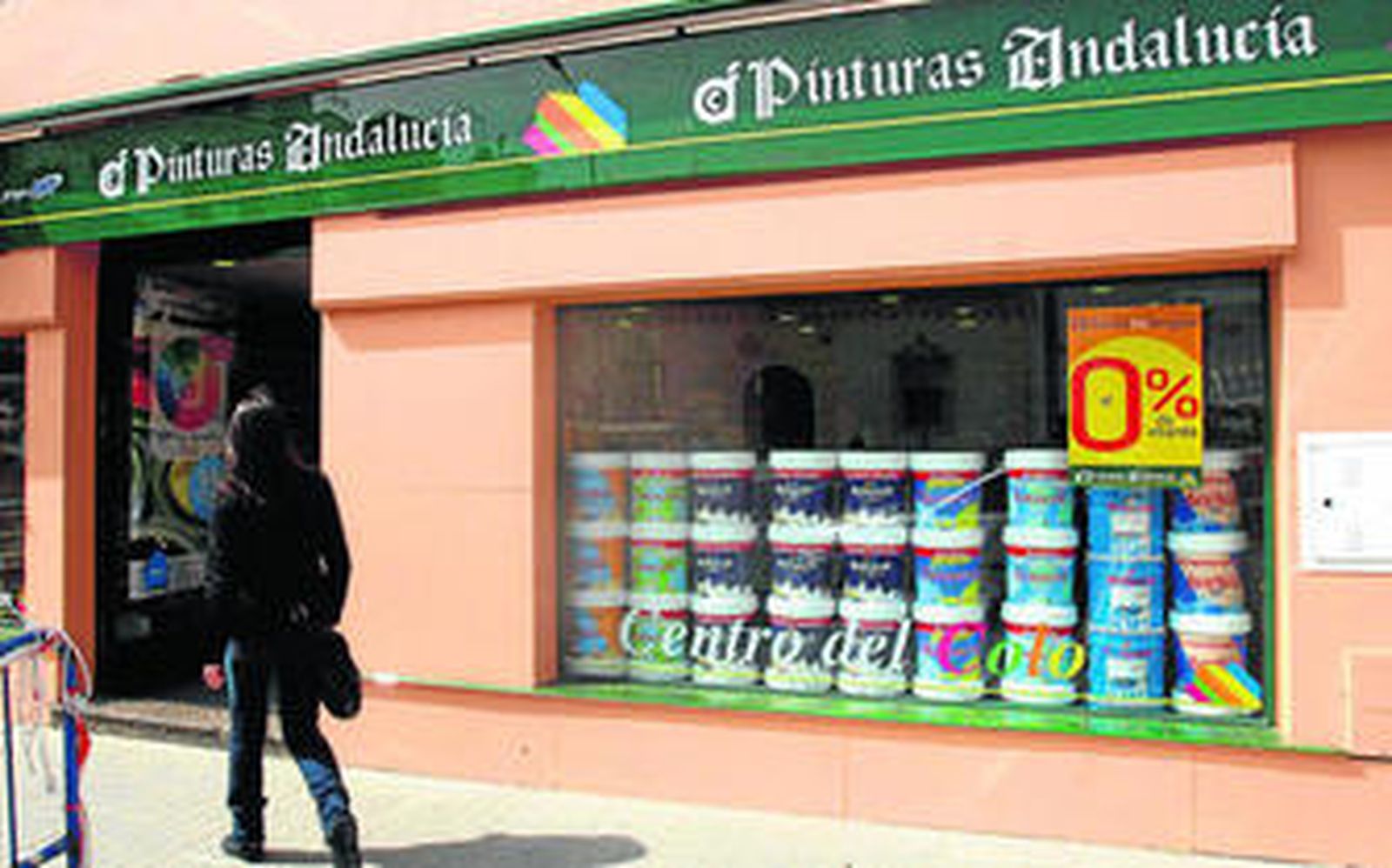 Pinturas Andalucía ha abierto su nuevo centro en Huelva capital, concretamente en Avda. de las Adoratrices, número 37. Con este ya son 50 los establecimientos abiertos por Pinturas Andalucía en nuestra Comunidad.