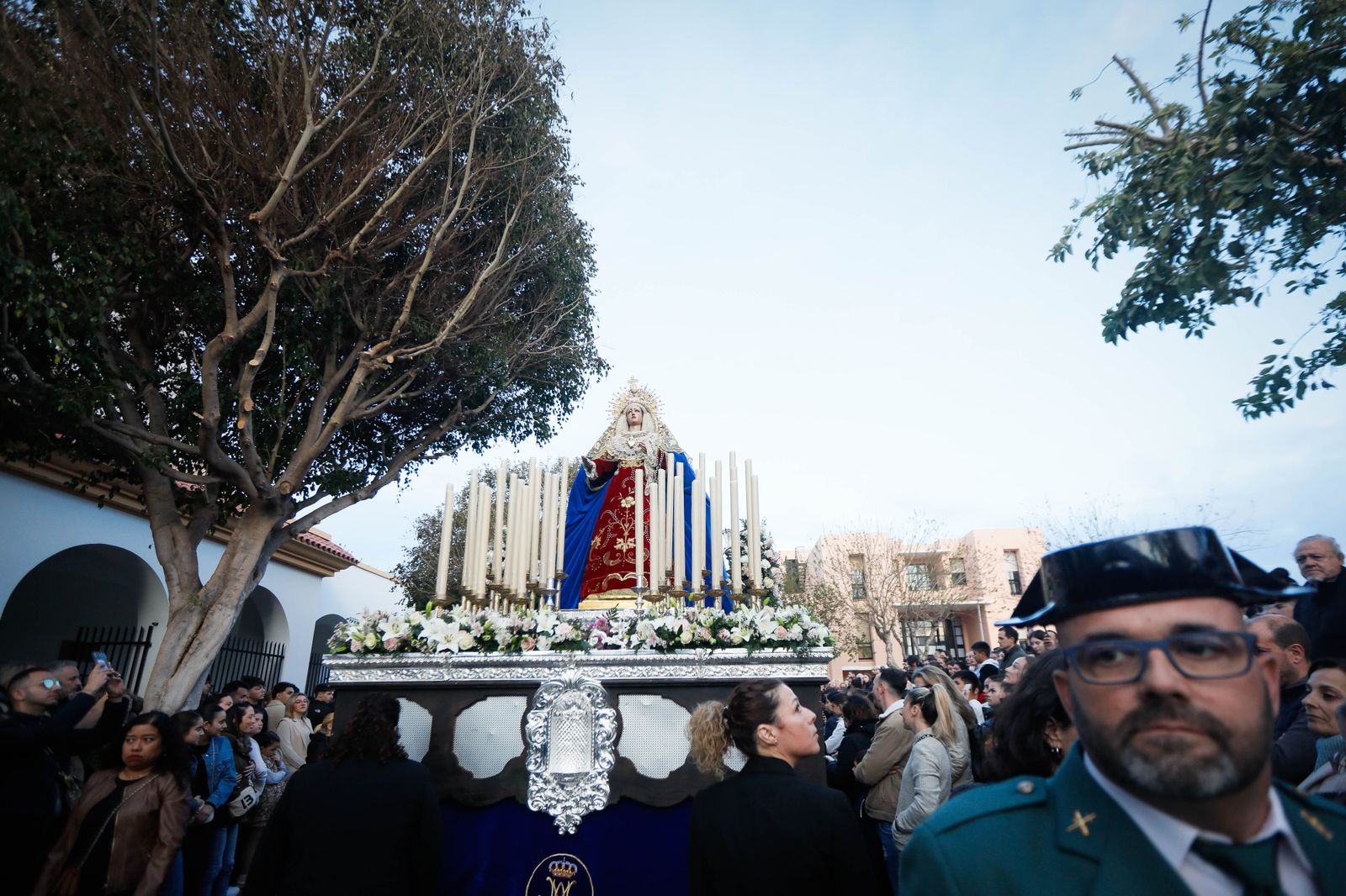 La procesión del Encuentro, en imágenes