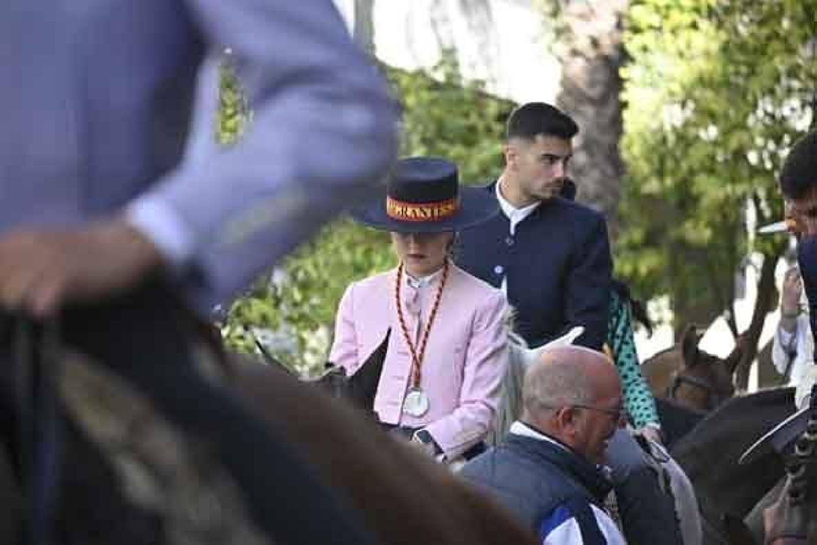 Las mejores imágenes de los peregrinos en la salida de Emigrantes