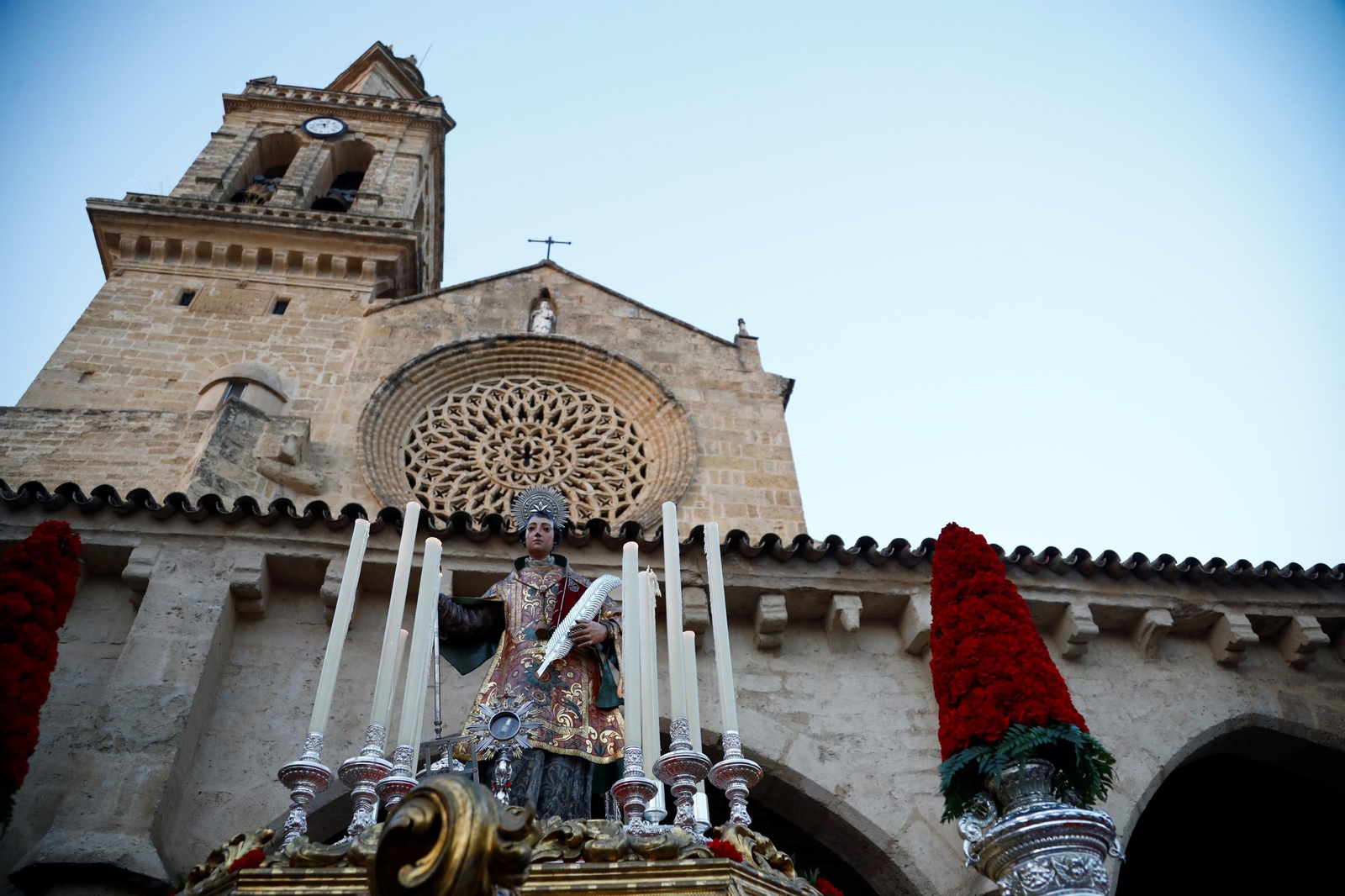 La procesión de San Lorenzo Mártir en Córdoba, en imágenes