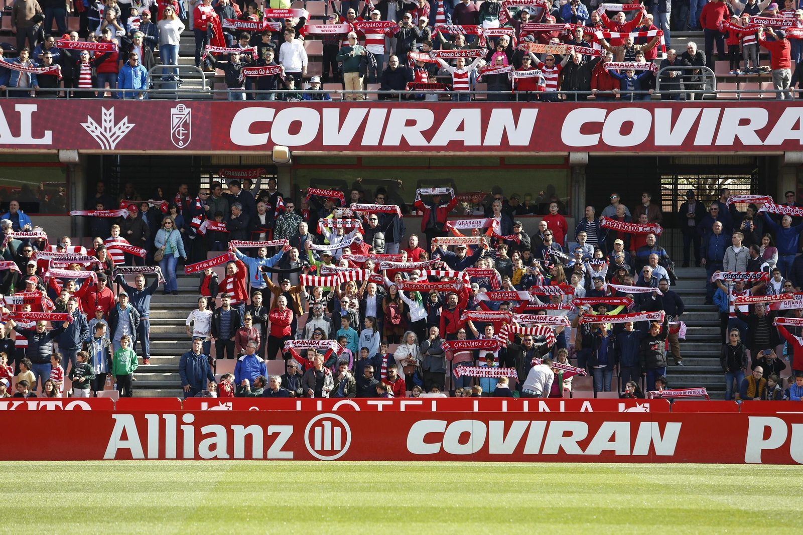 Las imágenes del Granada-Numancia