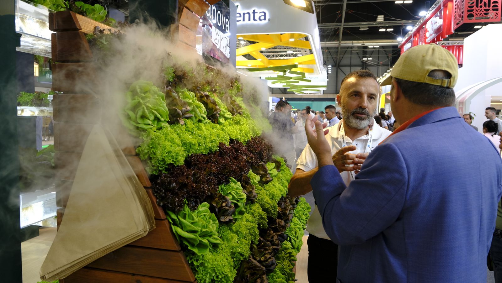 Imágenes del primer día de Fruit Attraction en Madrid