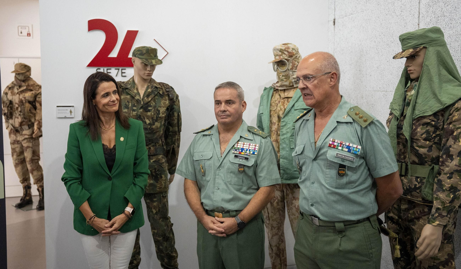 Exposición en Almería 'La Legión a través de sus uniformes'
