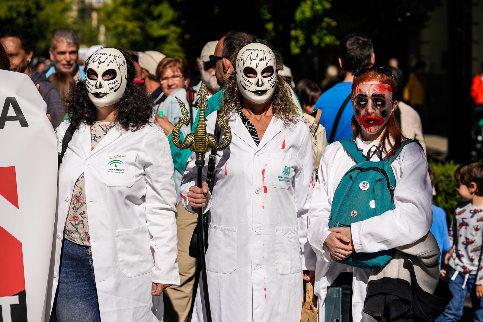 Así ha sido la manifestación en defensa de la sanidad pública en Granada