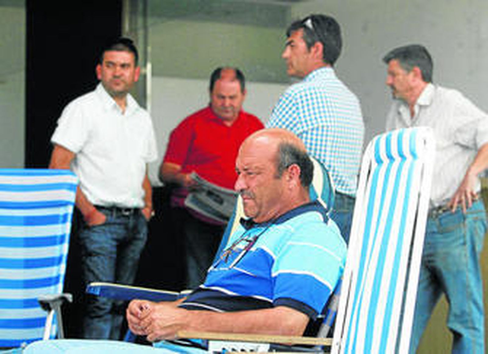 Los empresarios que están encerrados en el edificio de Rabanales 21 desde hace dos semanas.