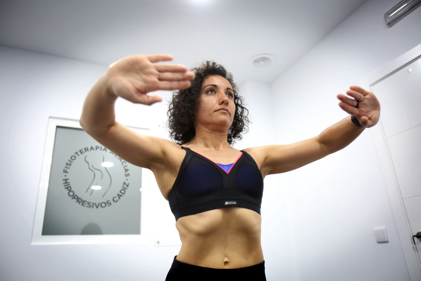 Los únicos ejercicios que no generan presión sobre el periné, incluso la disminuyen, son los hipopresivos.