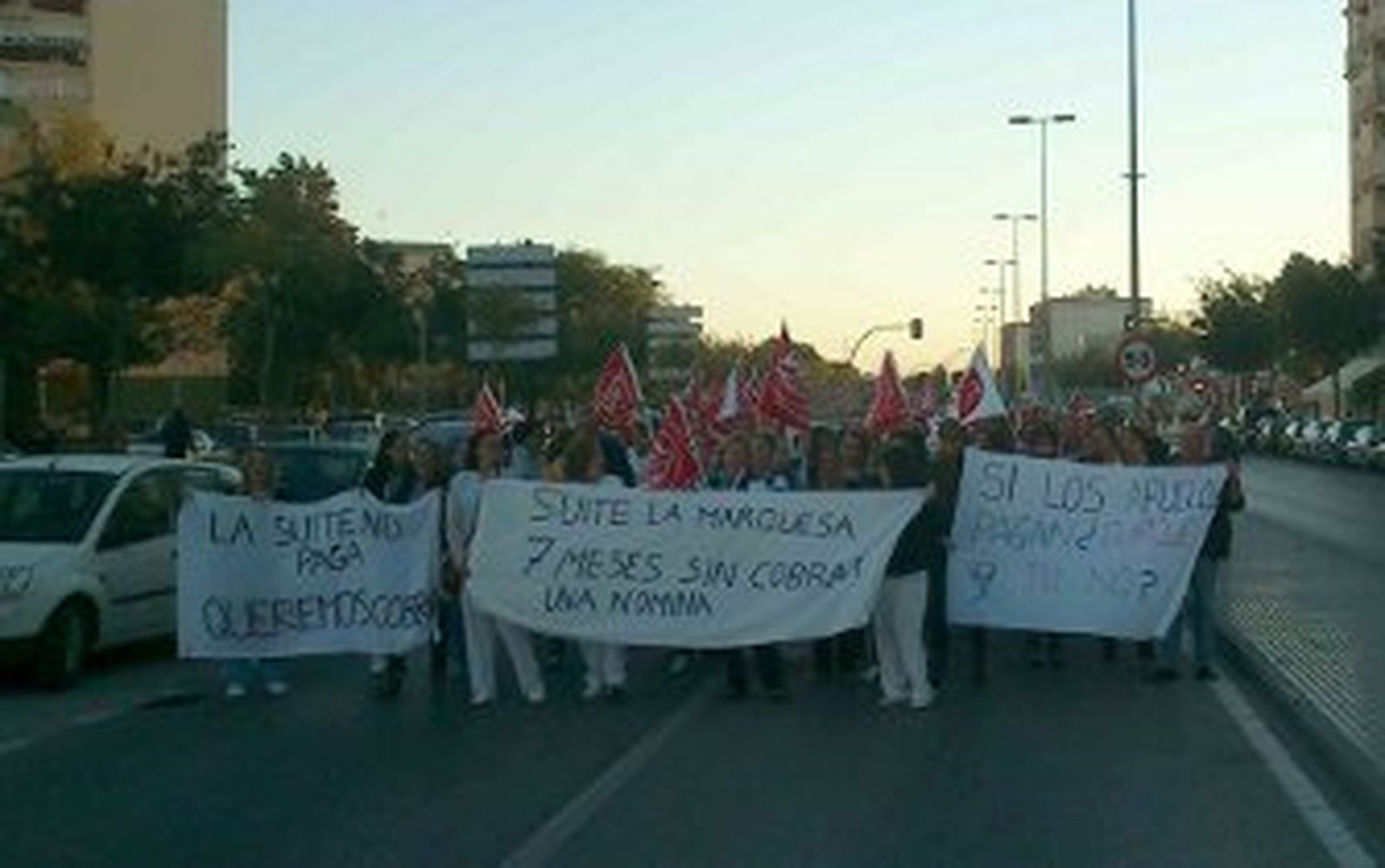 Seis meses de impagos a la plantilla del geriátrico Suite La Marquesa