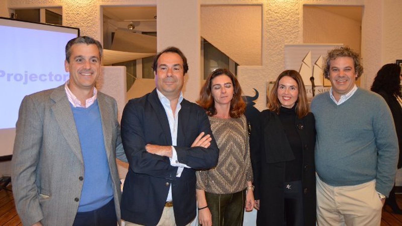 Alberto García-Luján, el director de comunicación de Osborne Iván Llanza, Soledad Halcón, Alejandra Valle y Paúl Dauthieu.