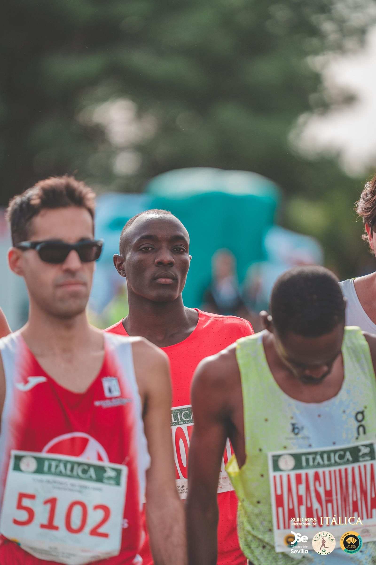 Búscate en las fotos del Cross de Itálica 2025 | 12