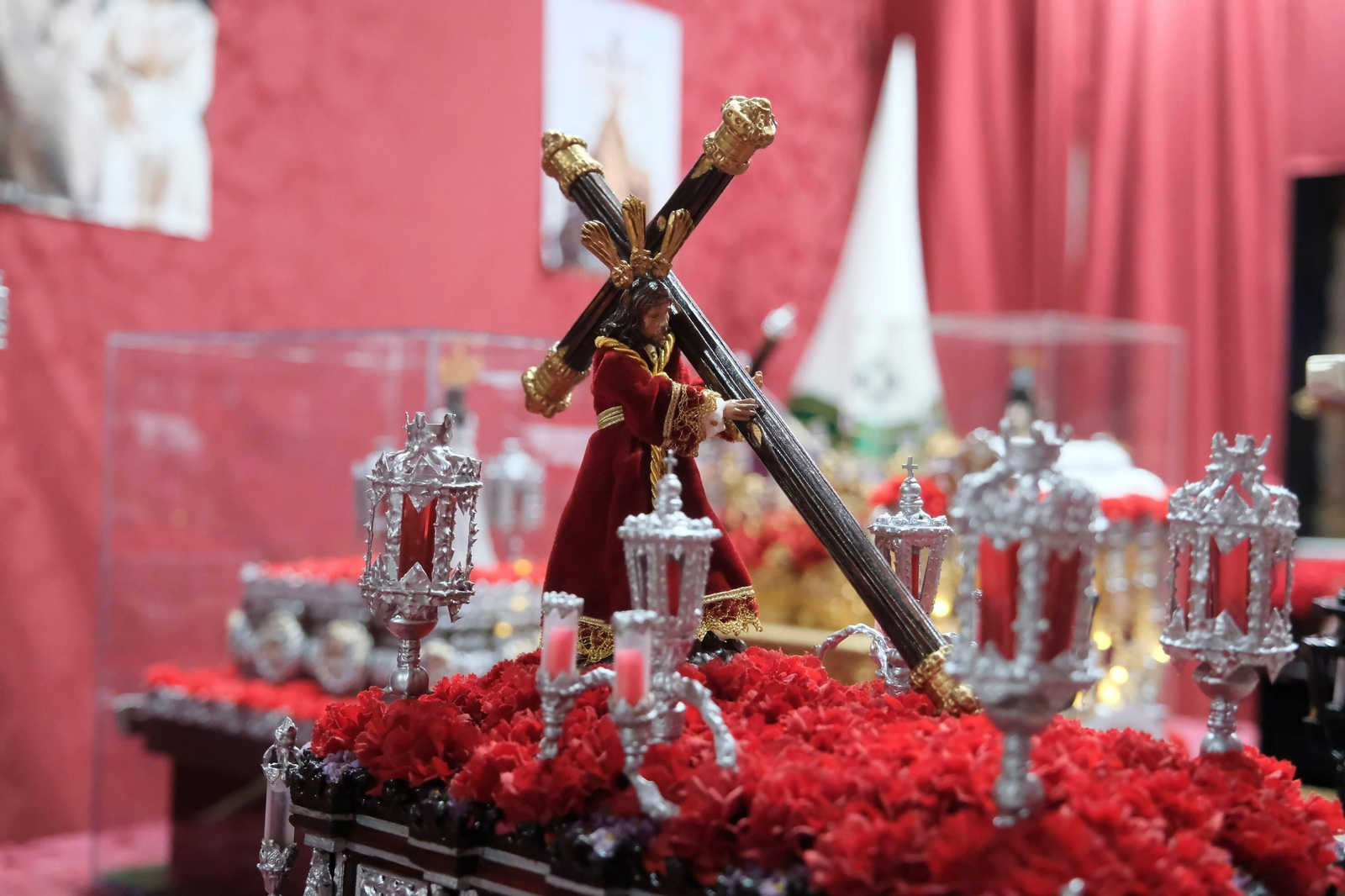 La Semana Santa en miniatura de la barriada de Levante en Córdoba, en imágenes