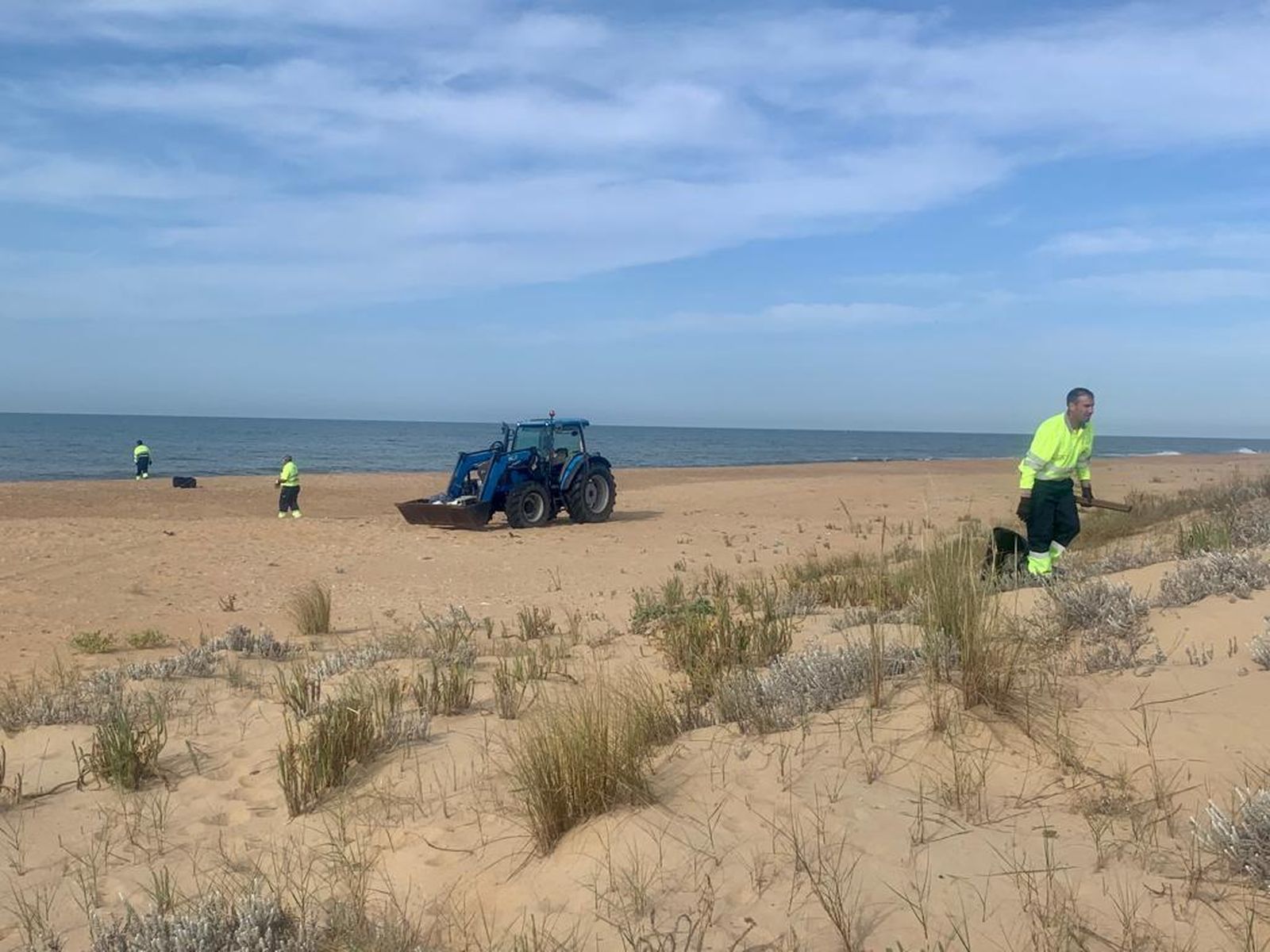 La Playa del Espigón ya está a punto para la Semana Santa