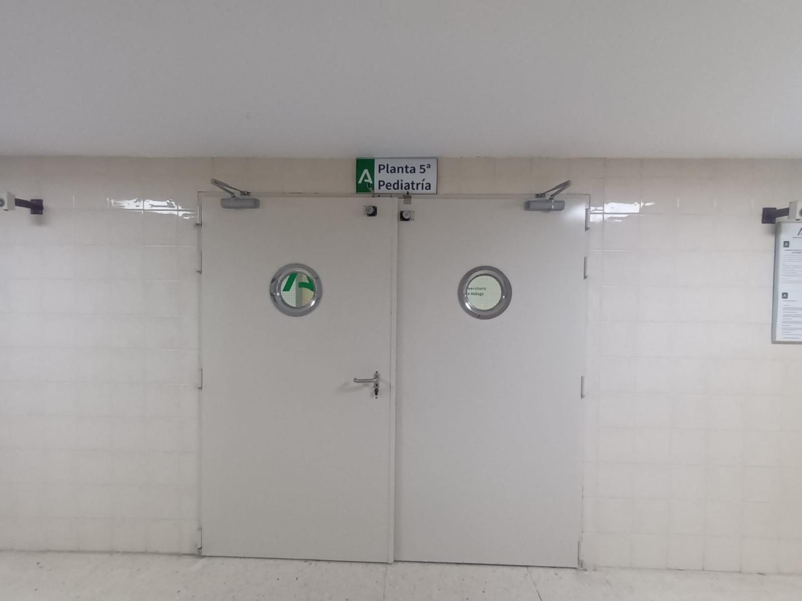 La quinta planta de Pediatría del Hospital Materno de Málaga, cerrada por falta de personal. La quinta planta de Pediatría del Hospital Materno de Málaga, cerrada por falta de personal.