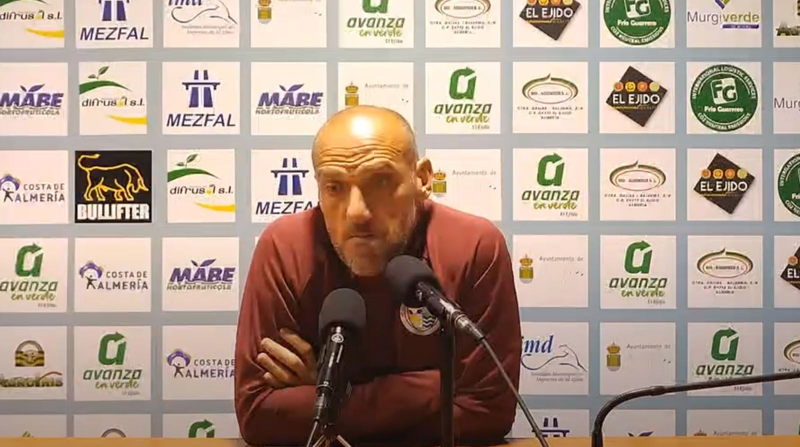 El entrenador celeste, en un momento de la comparecencia de este jueves