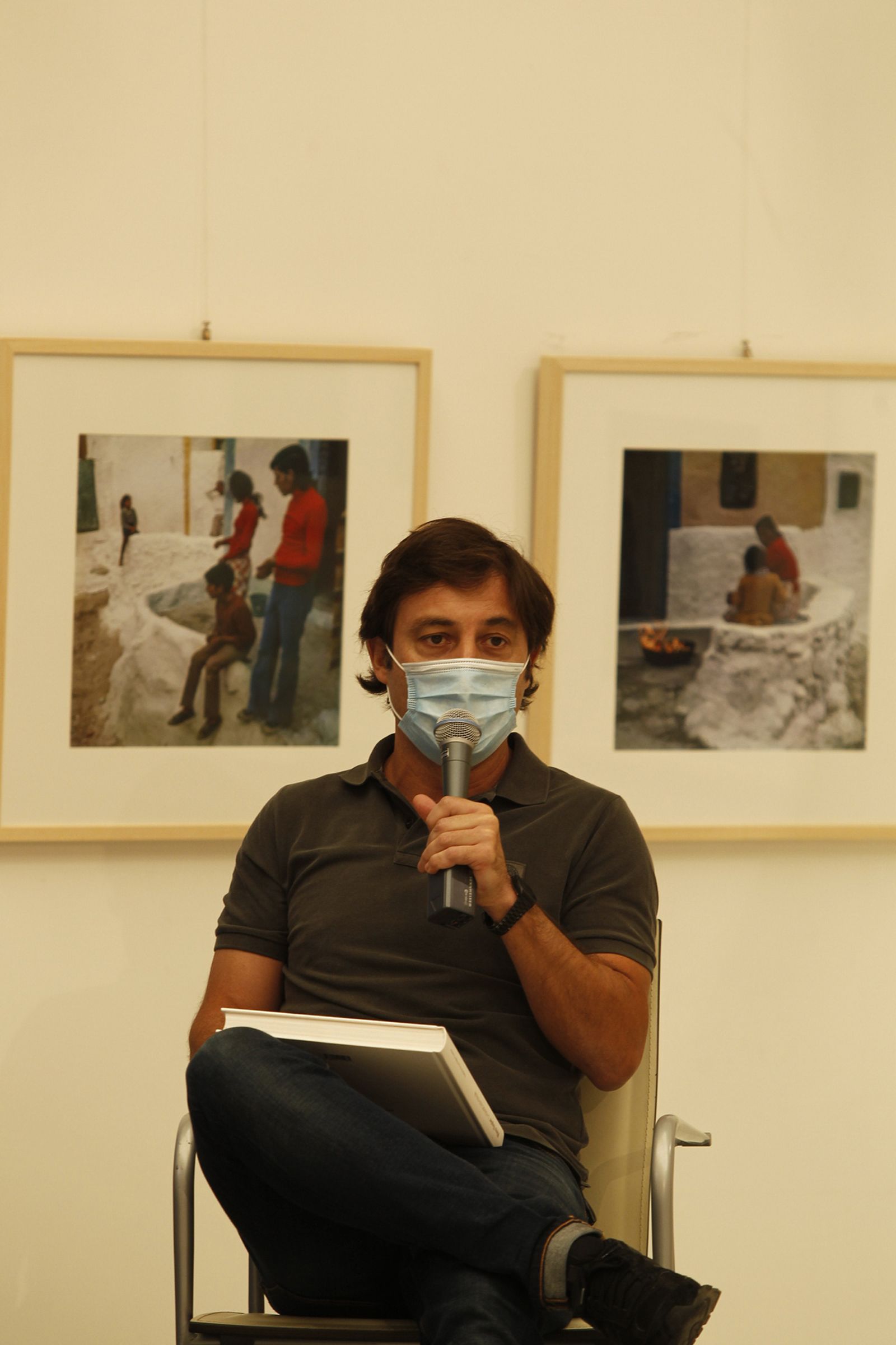 Presentación del libro "La Chanca en Color", del fotógrafo almeriense Carlos Pérez Siquier