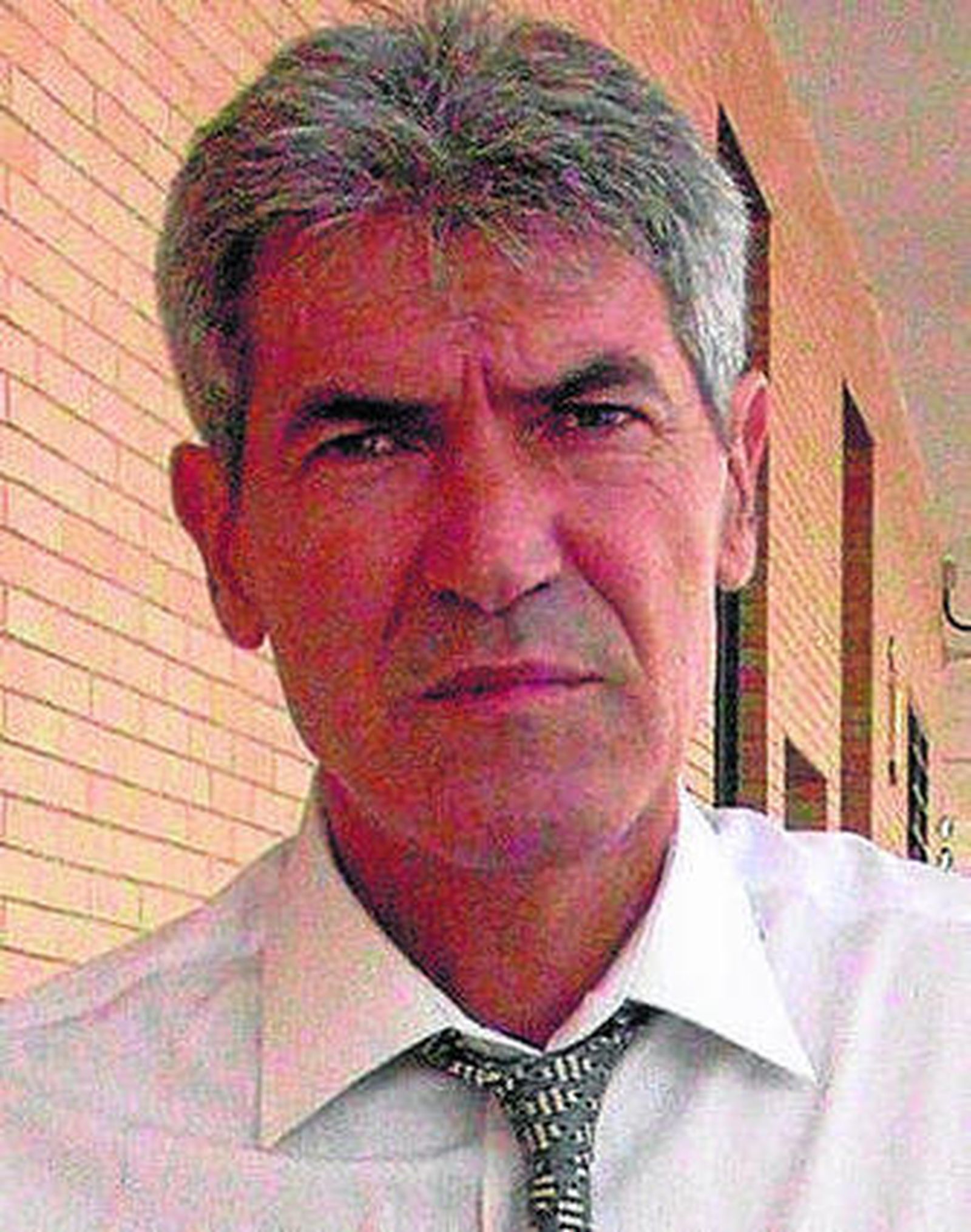 Bernal, en su etapa en Dos Hermanas..