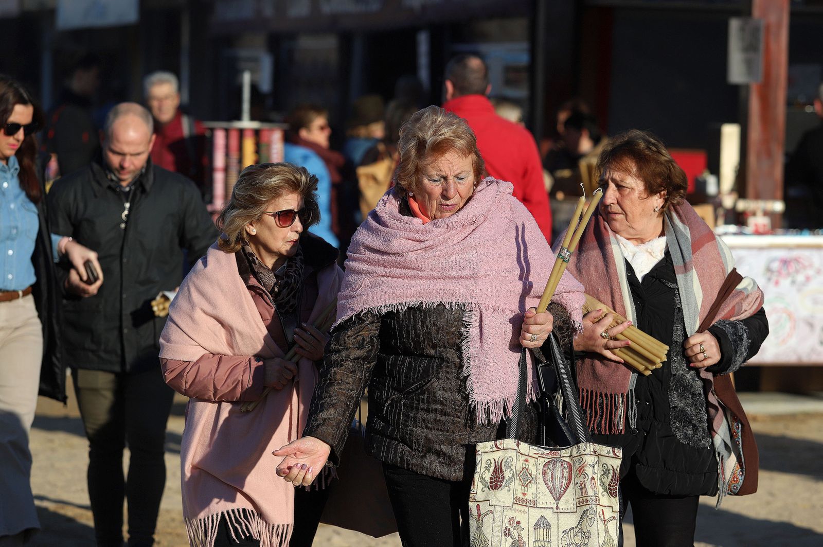 Imágenes del ambiente en la aldea del Rocío para celebrar la Candelaria