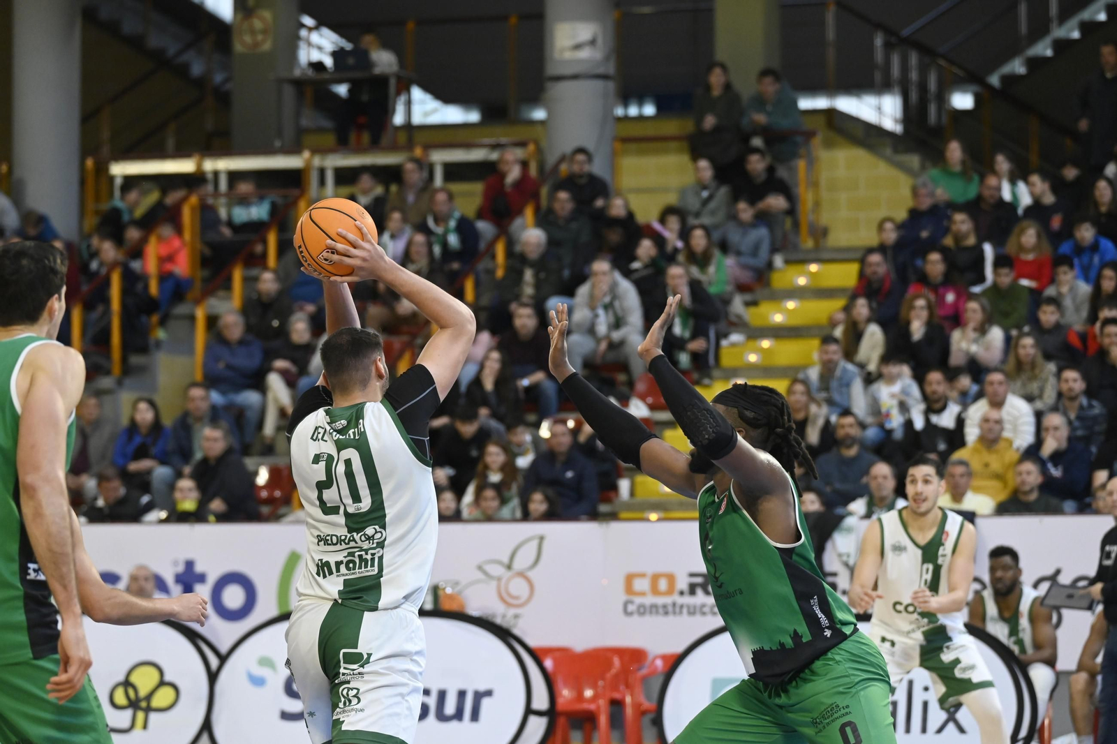 Las mejores fotos del ambiente en Vista Alegre para el Coto Córdoba - Cáceres
