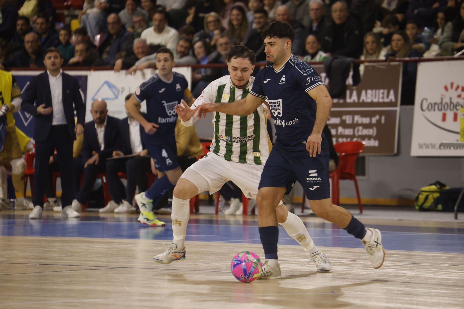 Las mejores fotos del Córdoba Futsal - Alzira en Vista Alegre