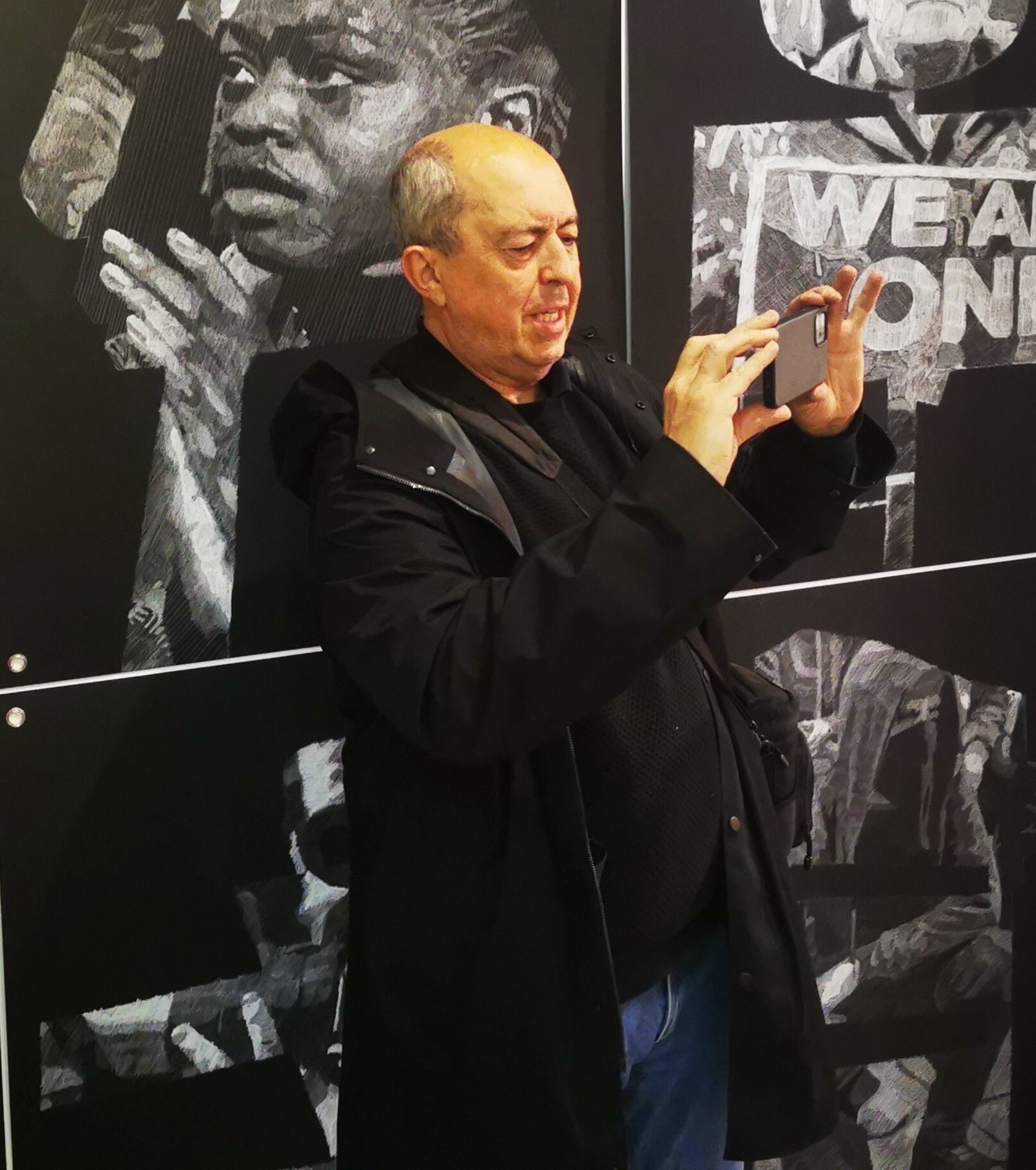 Pedro Osakar ha expuesto en varias ocasiones en MECA.