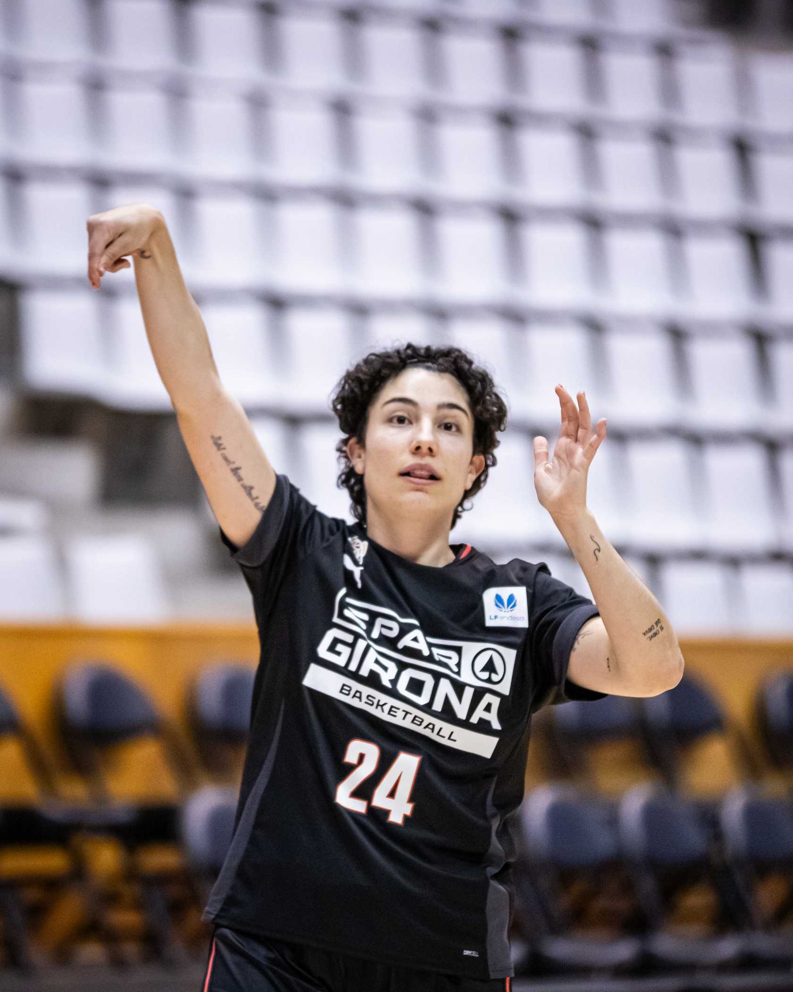 Derrota contundente del CAB Estepona en Girona (88-62)