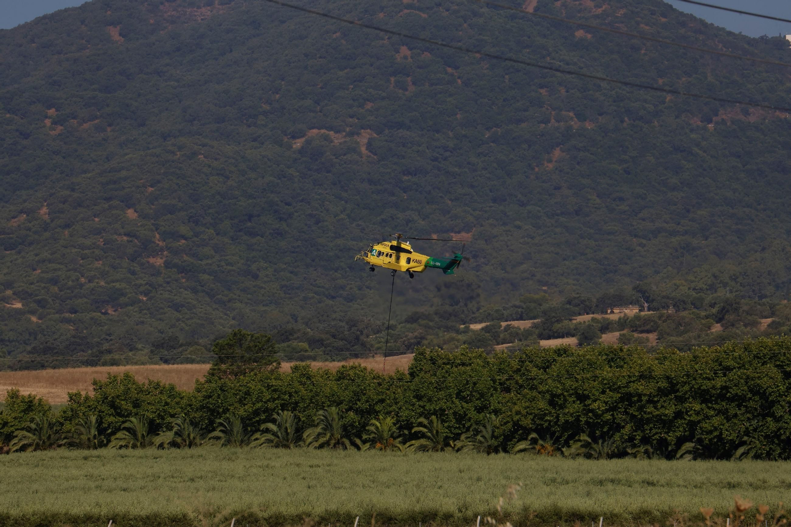 Un avión en el incendio forestal de la Sierra de Córdoba
