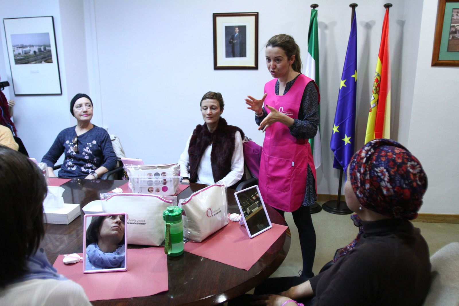 Taller Ponte Guapa, te sentirás mejor, en el Juan Ramón Jiménez