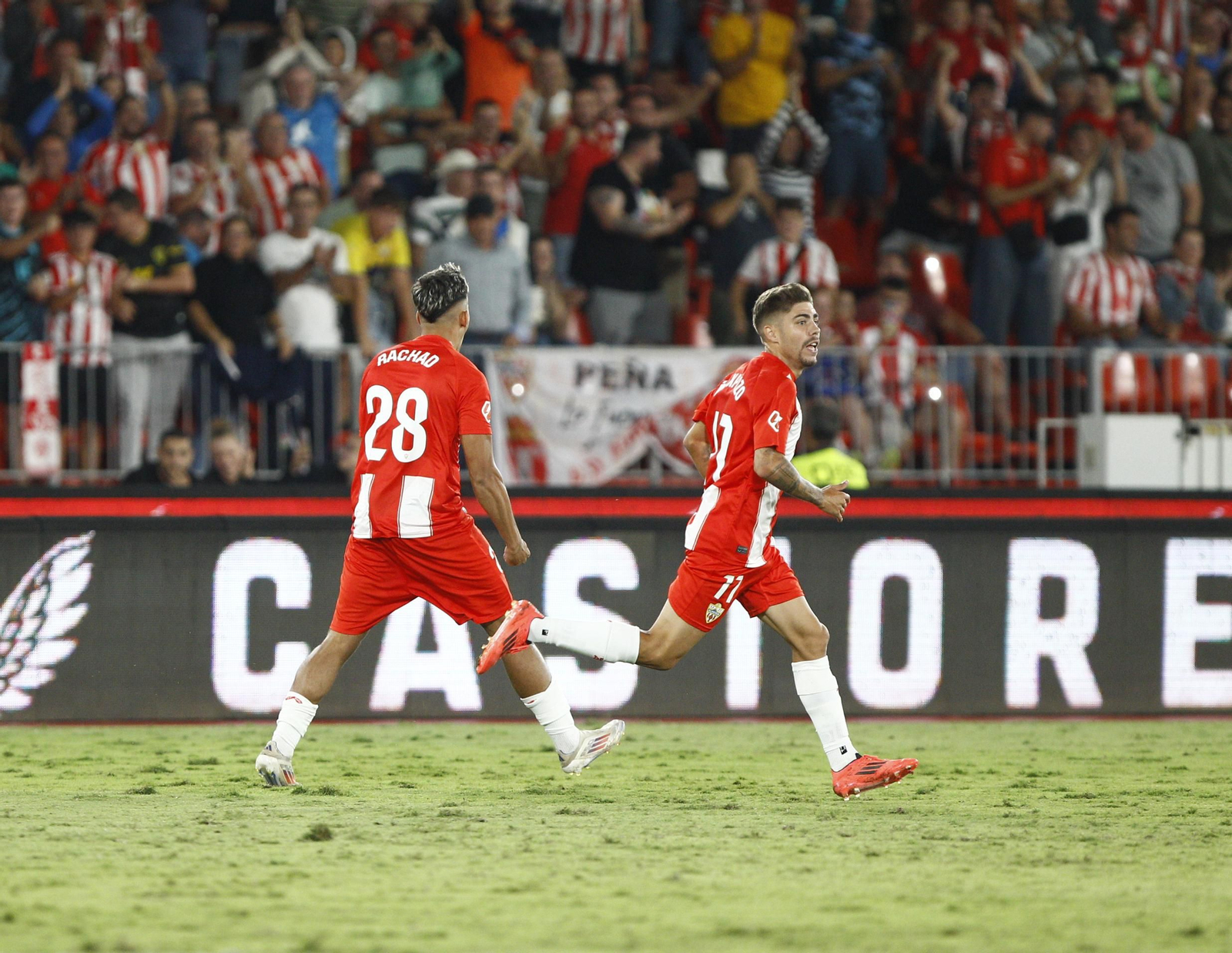 Las imágenes del partido de fútbol U.D. Almería-S.D. Eibar