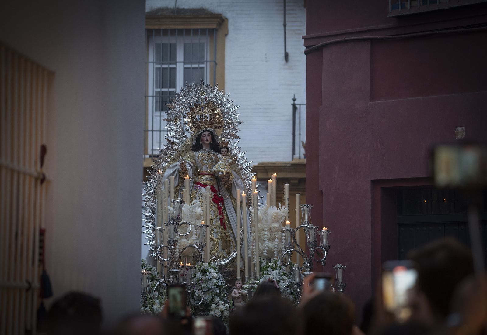 Las imágenes de la procesión de la Virgen de las Nieves
