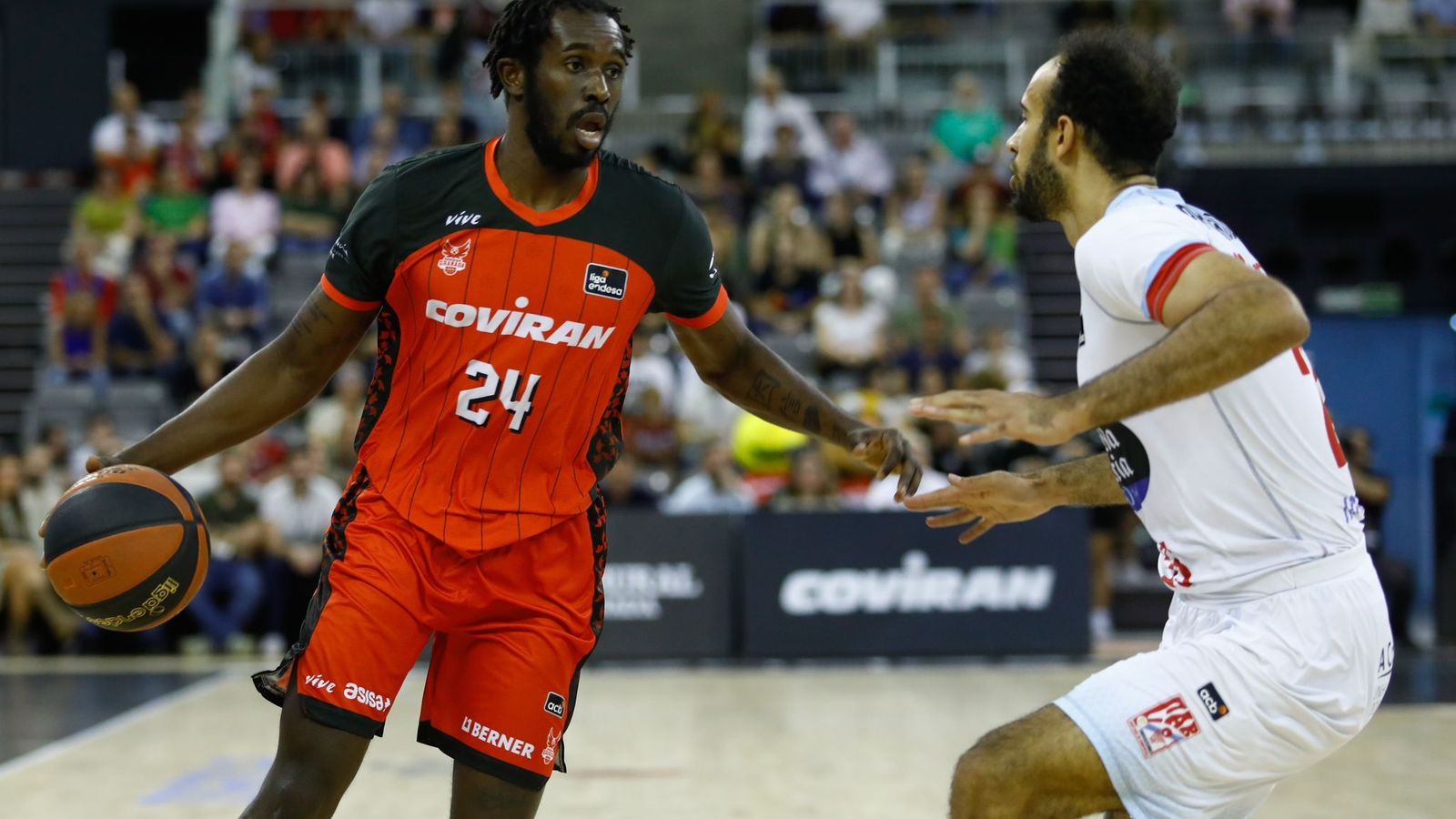 Prince Ali, en una jugada de ataque.