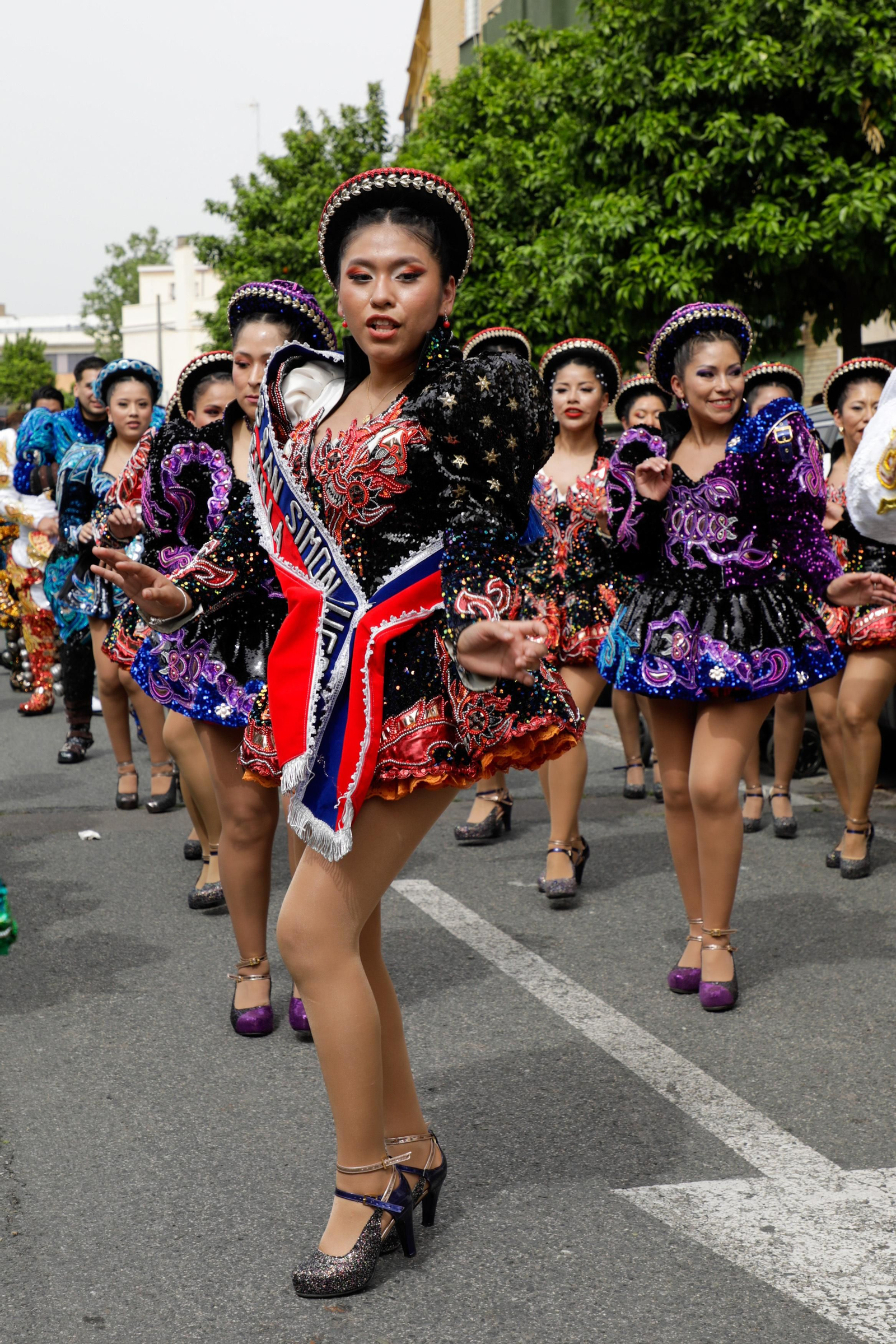 Carnaval Boliviano e Iberoamericano pasacalles