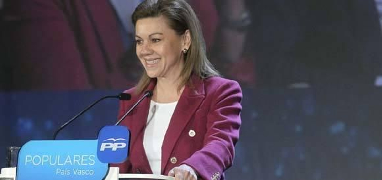 De Cospedal llama a no caer en la tentación de aceptar promesas incumplibles