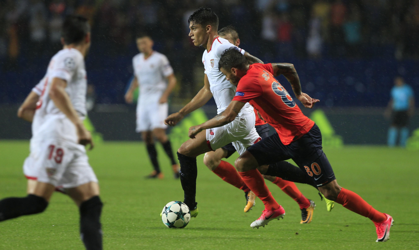 Un lance del partido