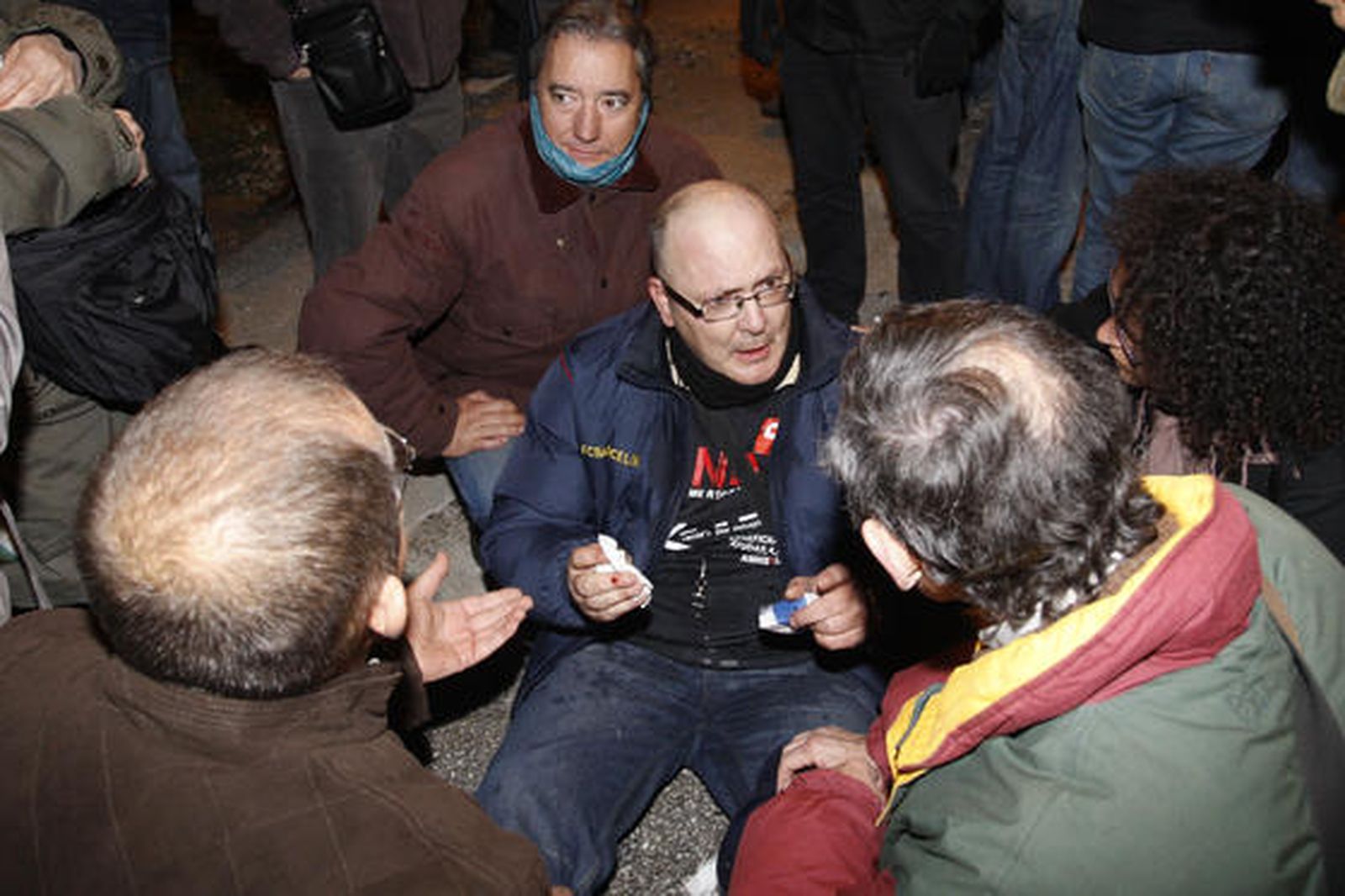 Primeras disputas en la huelga 

Foto: Javier Albiñana