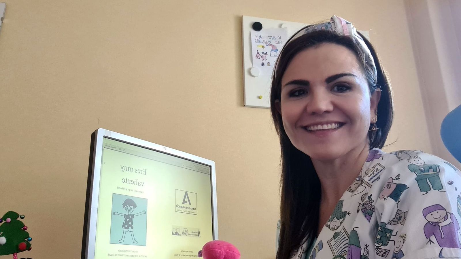 La supervisora de enfermería del servicio de Pediatría del Valme, Rocío del Pilar Cordero Rodríguez, primer premio a la categoría de Mánager Positivo.