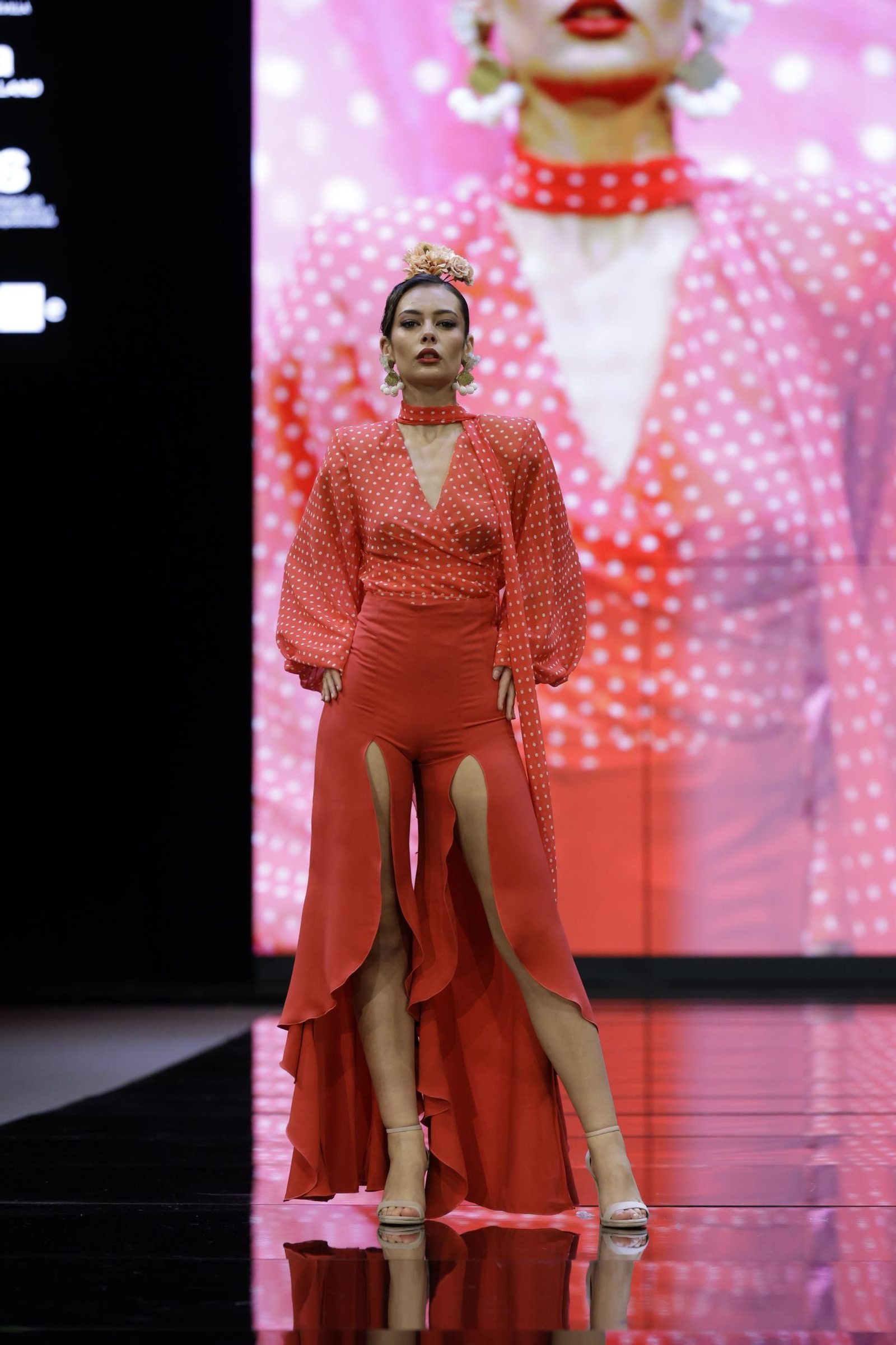 Desfile de Castrejón en SIMOF 2025, todas las fotos