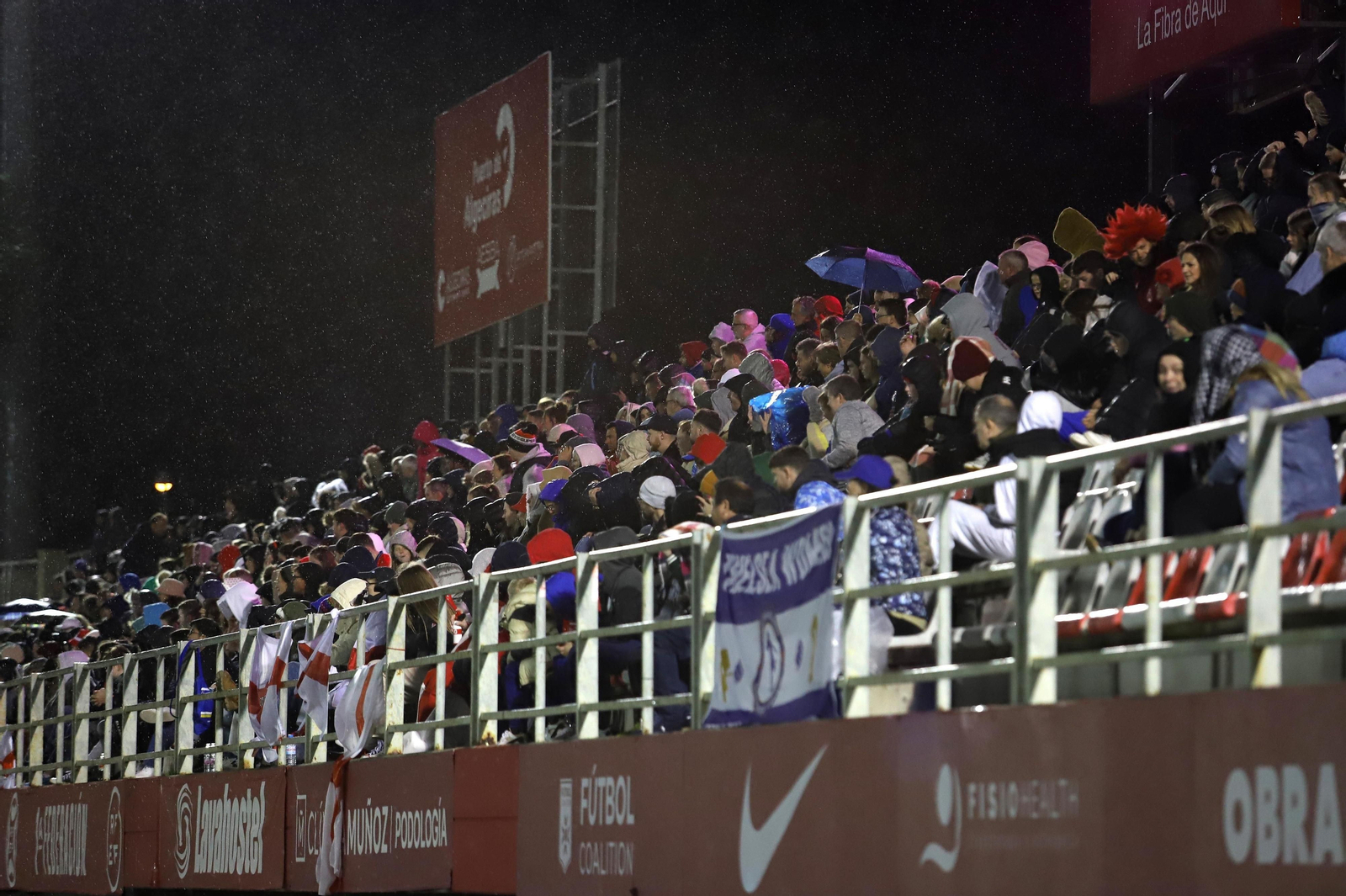 LAS FOTOS DEL AMISTOSO INGLATERRA-AUSTRIA FEMENINO EN ALGECIRAS