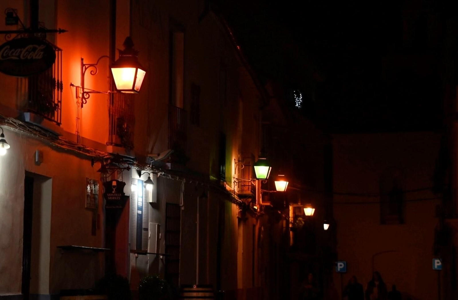 El alumbrado navideño del barrio del Alcázar Viejo de Córdoba, en imágenes