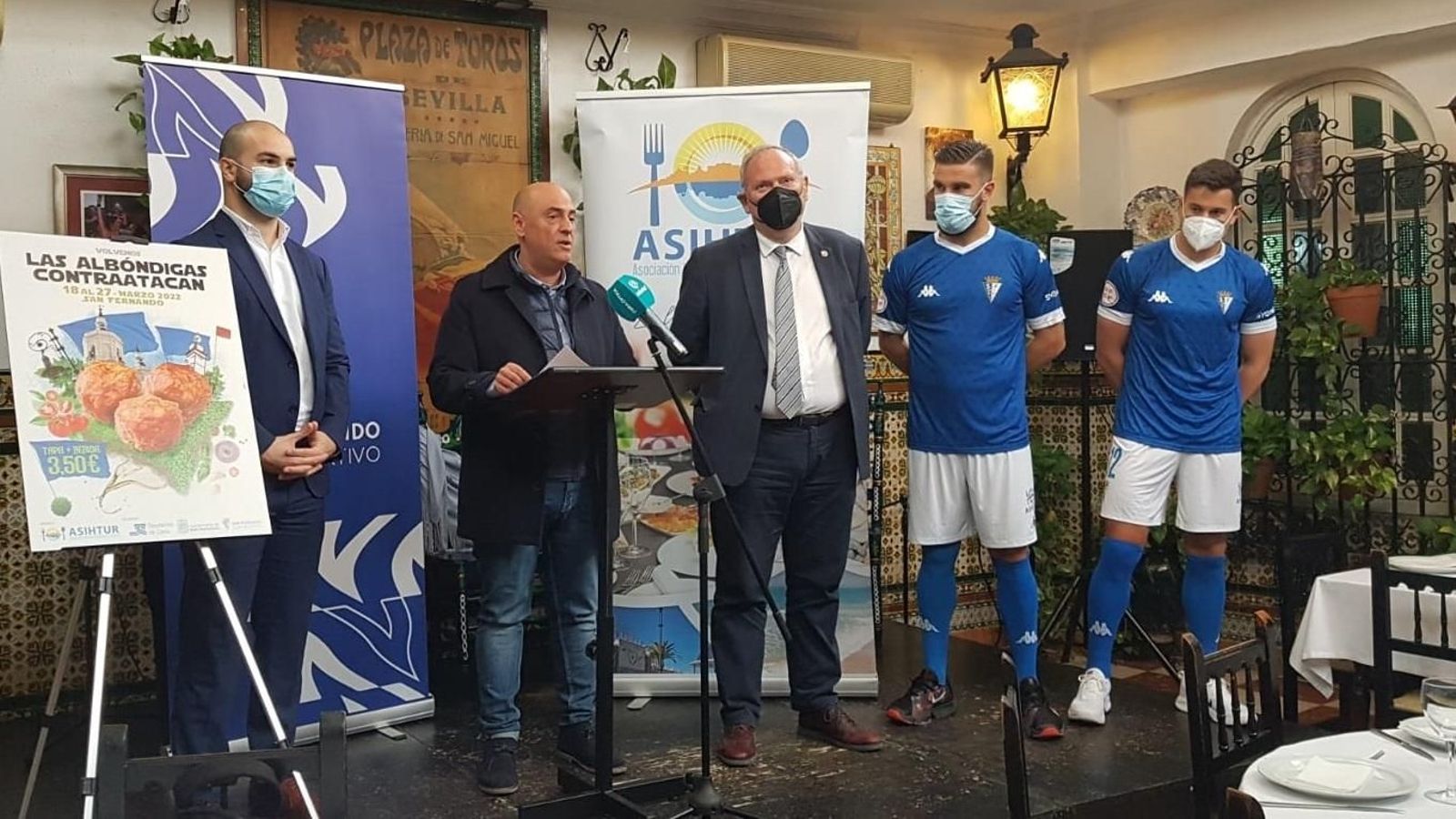 Presentación de la ruta Las albóndigas contraatacan de Asihtur en San Fernando.