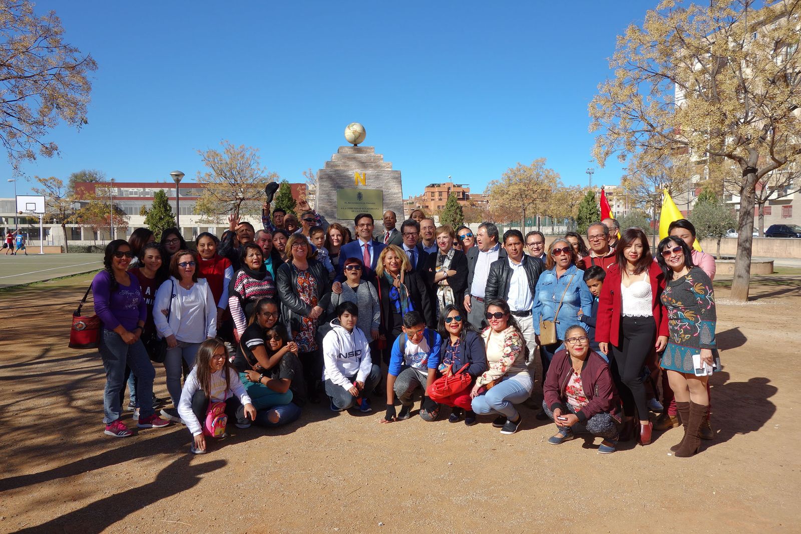 El Ayuntamiento inauguró ayer en la zona Norte el nuevo Parque de la República de Ecuador, en honor a la extensa comunidad que vive en la capital.