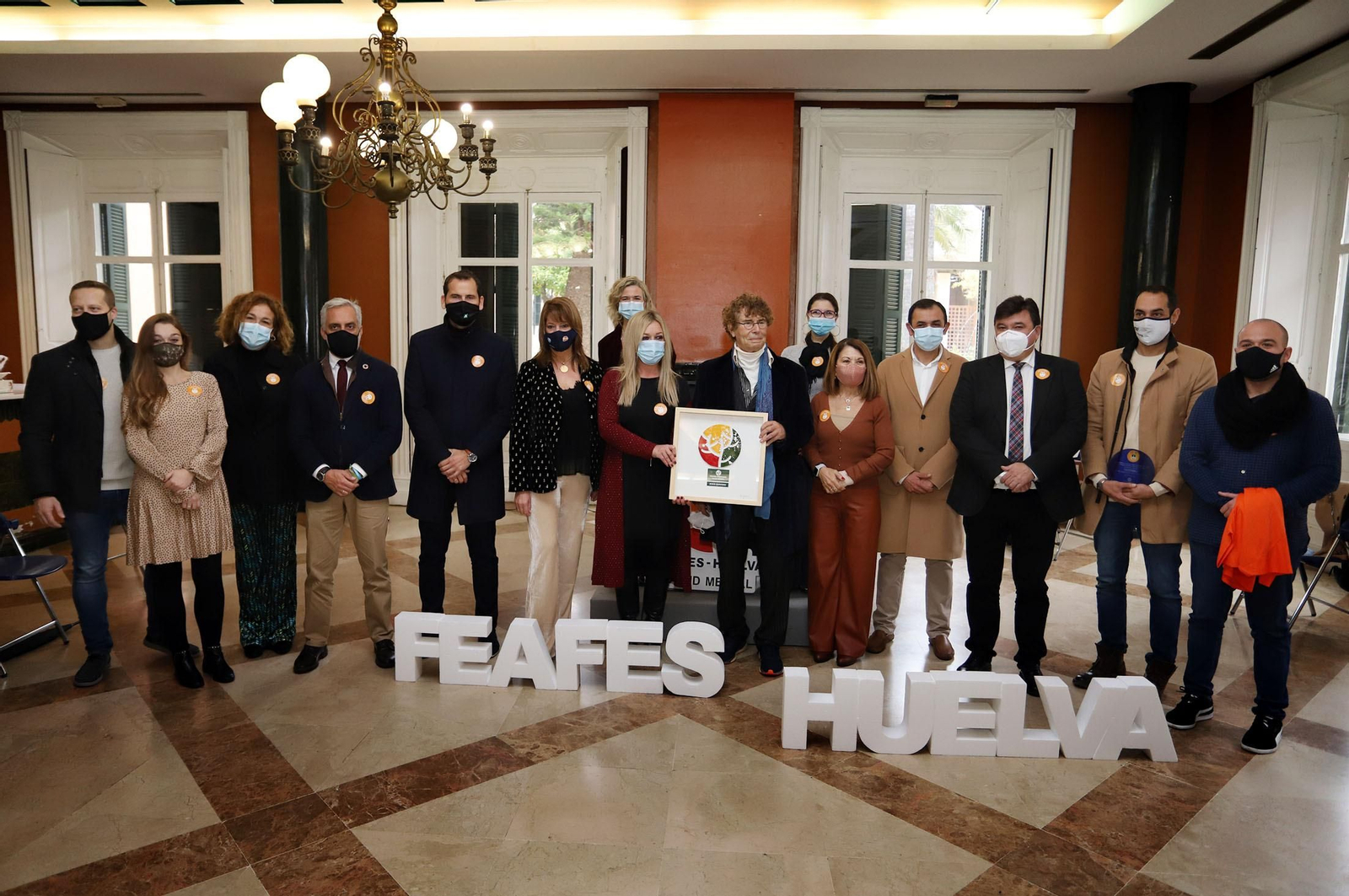 Imágenes de la entrega de los premios "Cazaestigmas" de Feafes y nombramiento de Jesús Quintero como embajador de la Salud Mental