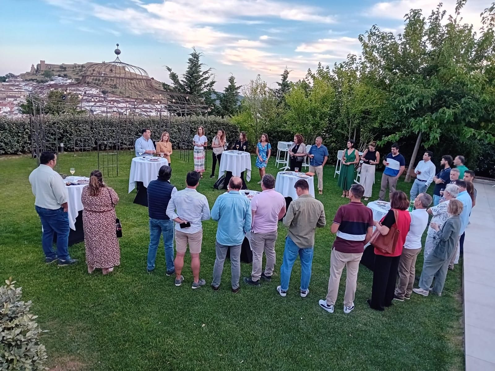 Encuentro de empresas turísticas en la Sierra de Aracena.