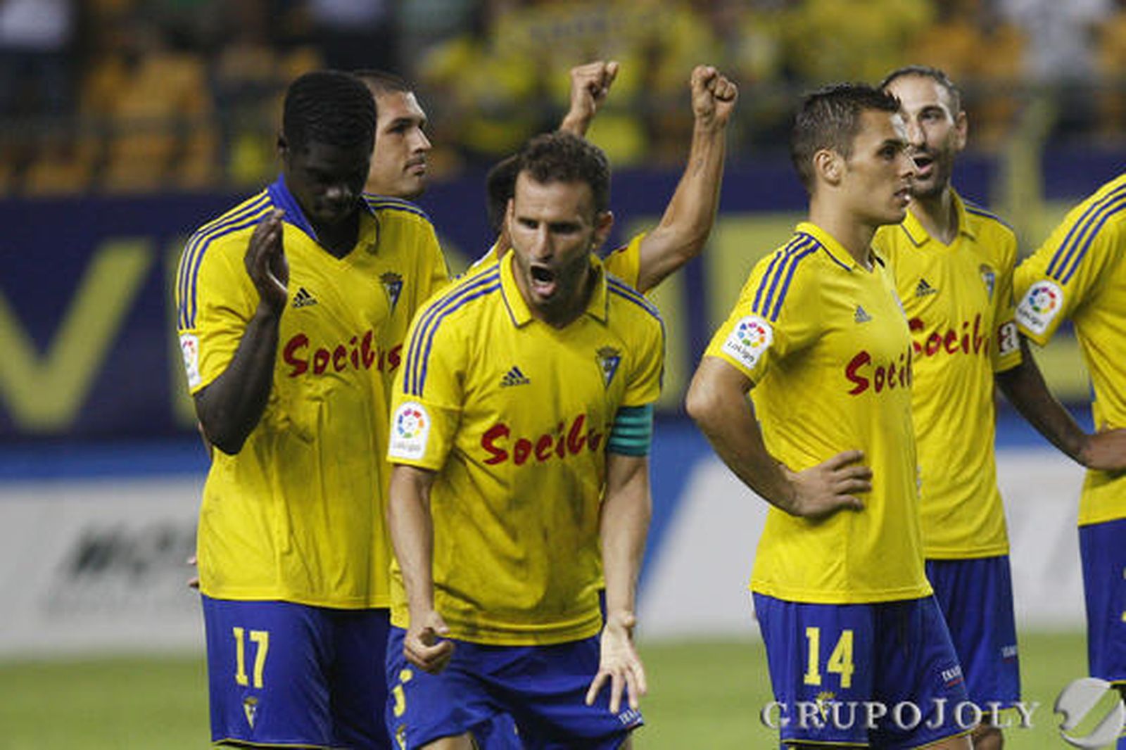 Las imágenes del Cádiz-Levante de Copa del Rey